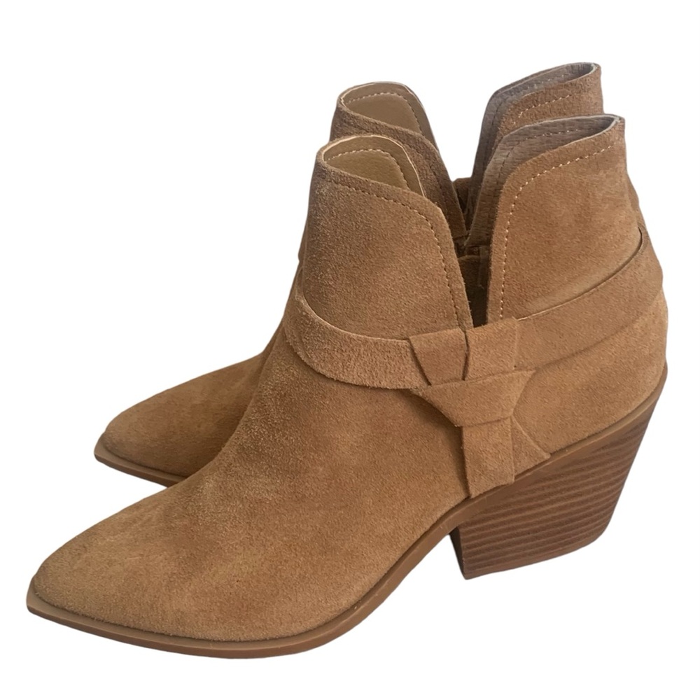 NWOB Dolce Vita Nayak Suede Bootie SZ 8.5